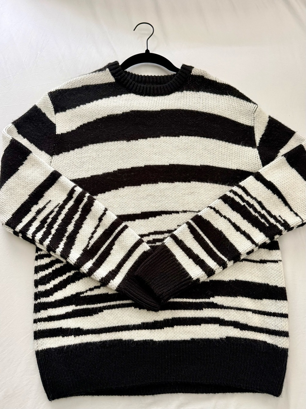 Zara Black & White Striped Crewneck Sweater
